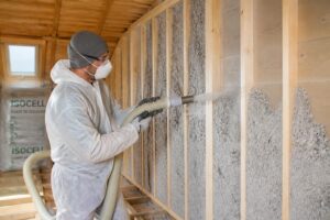 découvrez les avantages de l'isolation en ouate de cellulose et bénéficiez de conseils pratiques pour bien isoler votre maison, améliorer son confort et réaliser des économies d'énergie.
