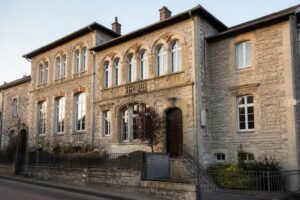 découvrez l'histoire riche et complète du foyer stéphanais, un lieu emblématique au cœur de la communauté de saint-étienne.