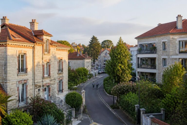 découvrez tout ce qu’il faut savoir sur terre loire habitat à blois, votre guide complet sur le logement local, les offres et les conseils pour bien vivre dans la région.